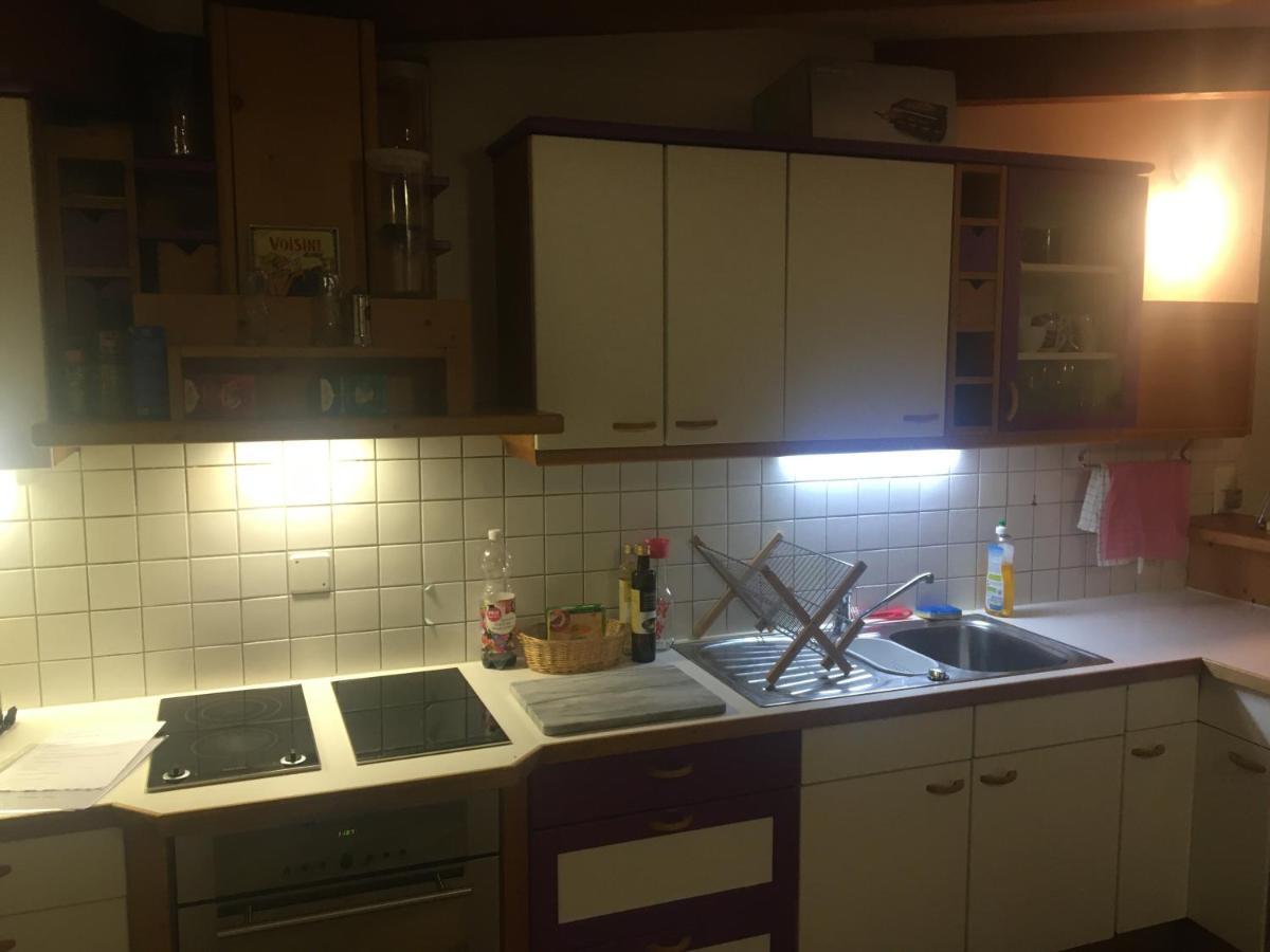 Charmante maison villageoise 5 personnes HappyDay Neuchâtel Saint-Blaise Exterior foto